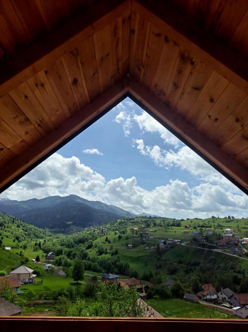 Eco Village Jasavic Плав Екстериор снимка